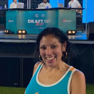 Meet your Posher, Jesenia